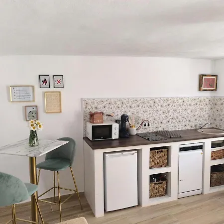 Magnolia Apartmán *